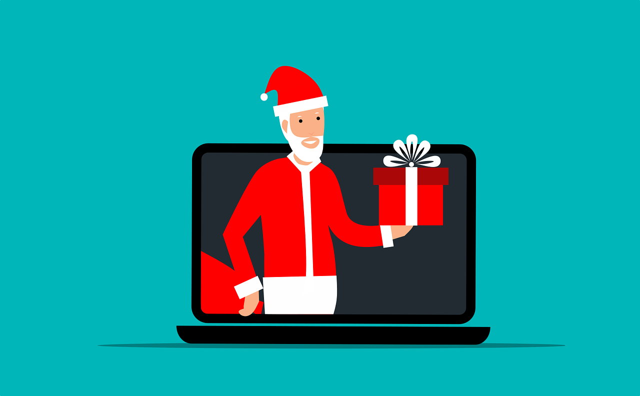 santa and computer