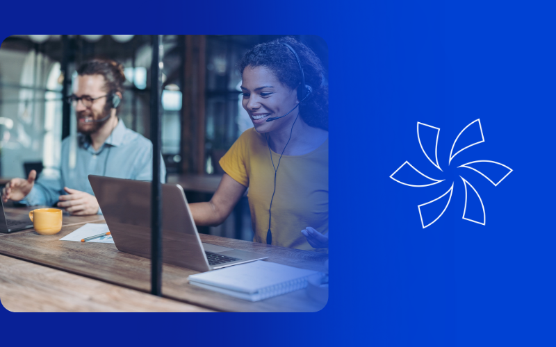 it-service-providers-working-on-laptops
