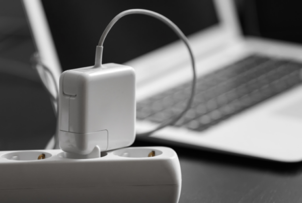 Why Some New Laptops No Longer Include a Charger