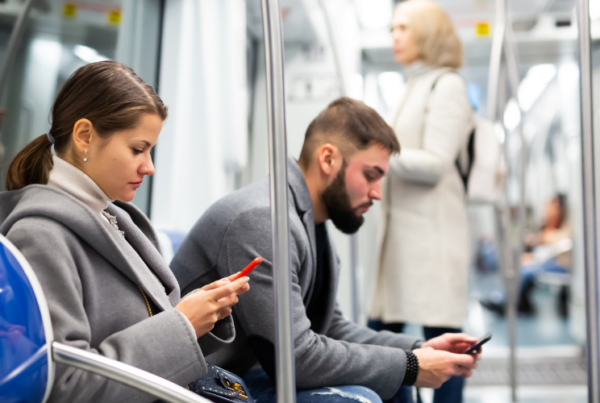 stay safe while using public wifi